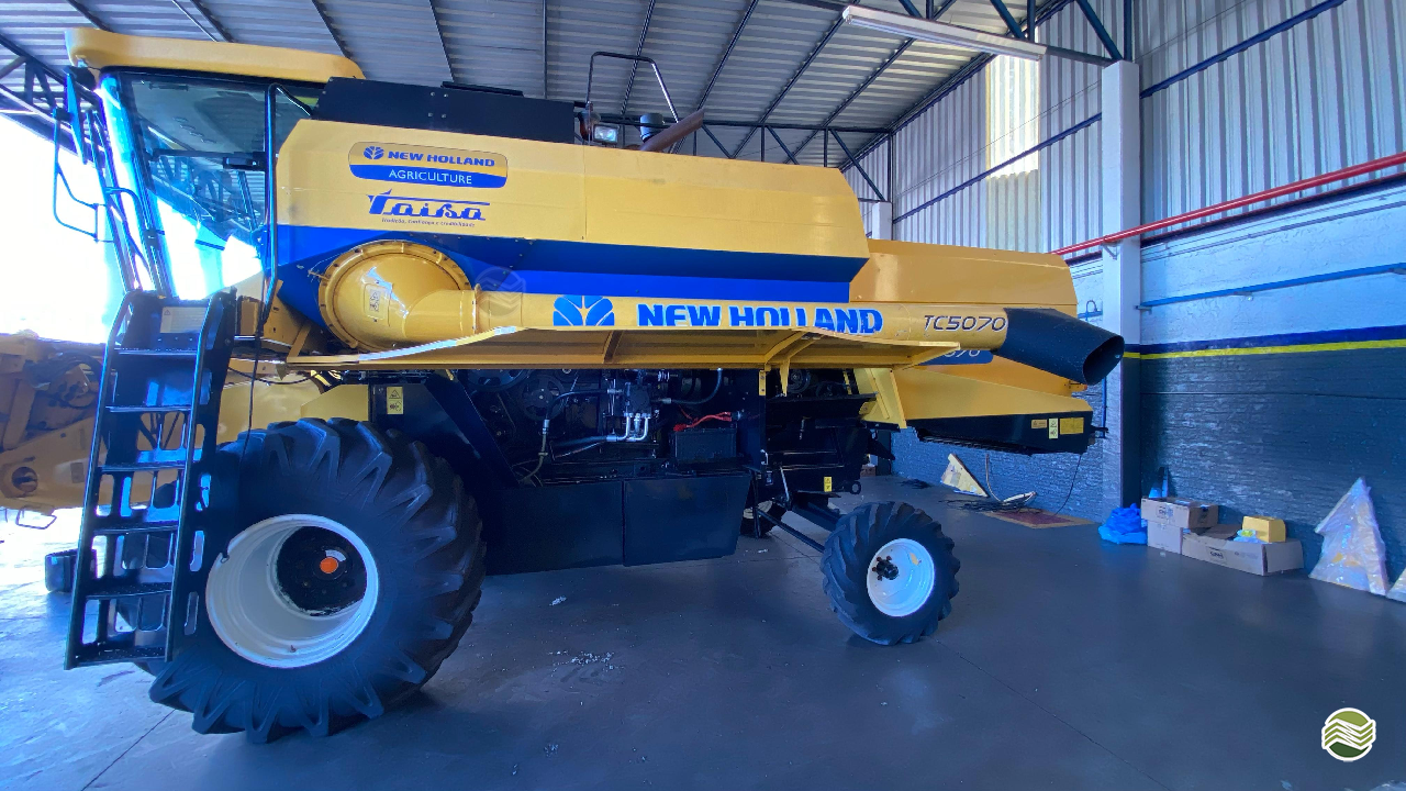 COLHEITADEIRA NEW HOLLAND TC 5070 KeSoja - New Holland ERECHIM RIO GRANDE DO SUL RS
